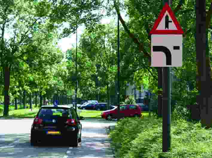 الامتحان التيوري لقيادة السيارة في هولندا 9